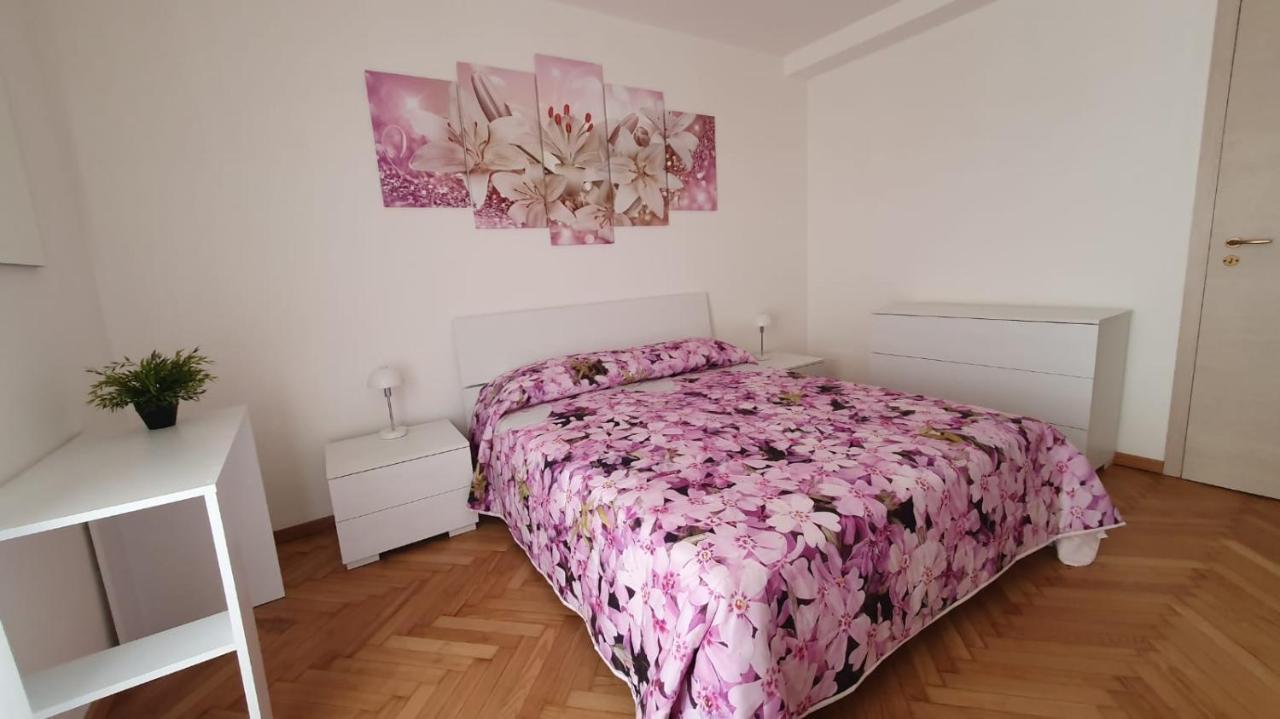 Lorenzo'S Apartement Aosta Bagian luar foto